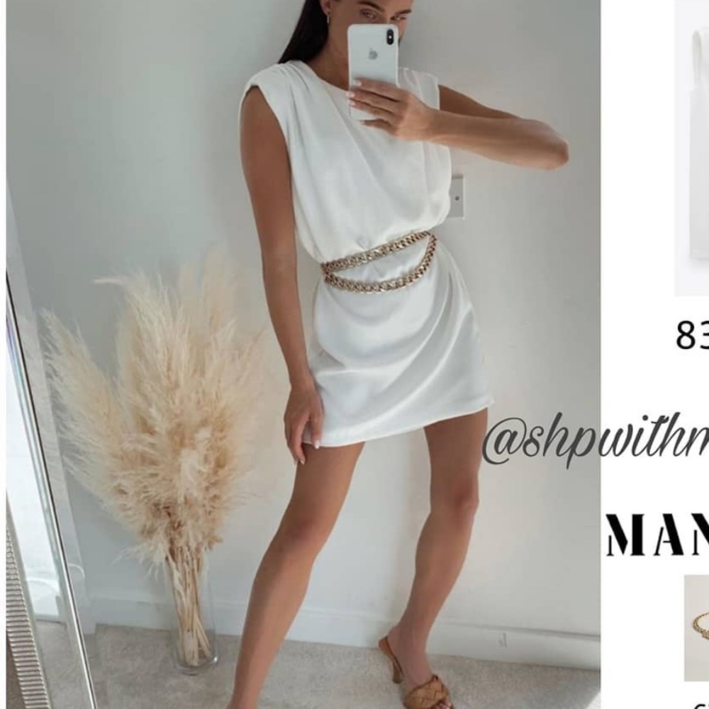 Mango chain belt bloggers favorite rare🌺❤️ - Picture 7 of 12